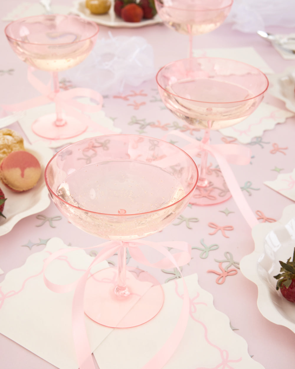 Cute Coupe Set - 4 plastic glasses