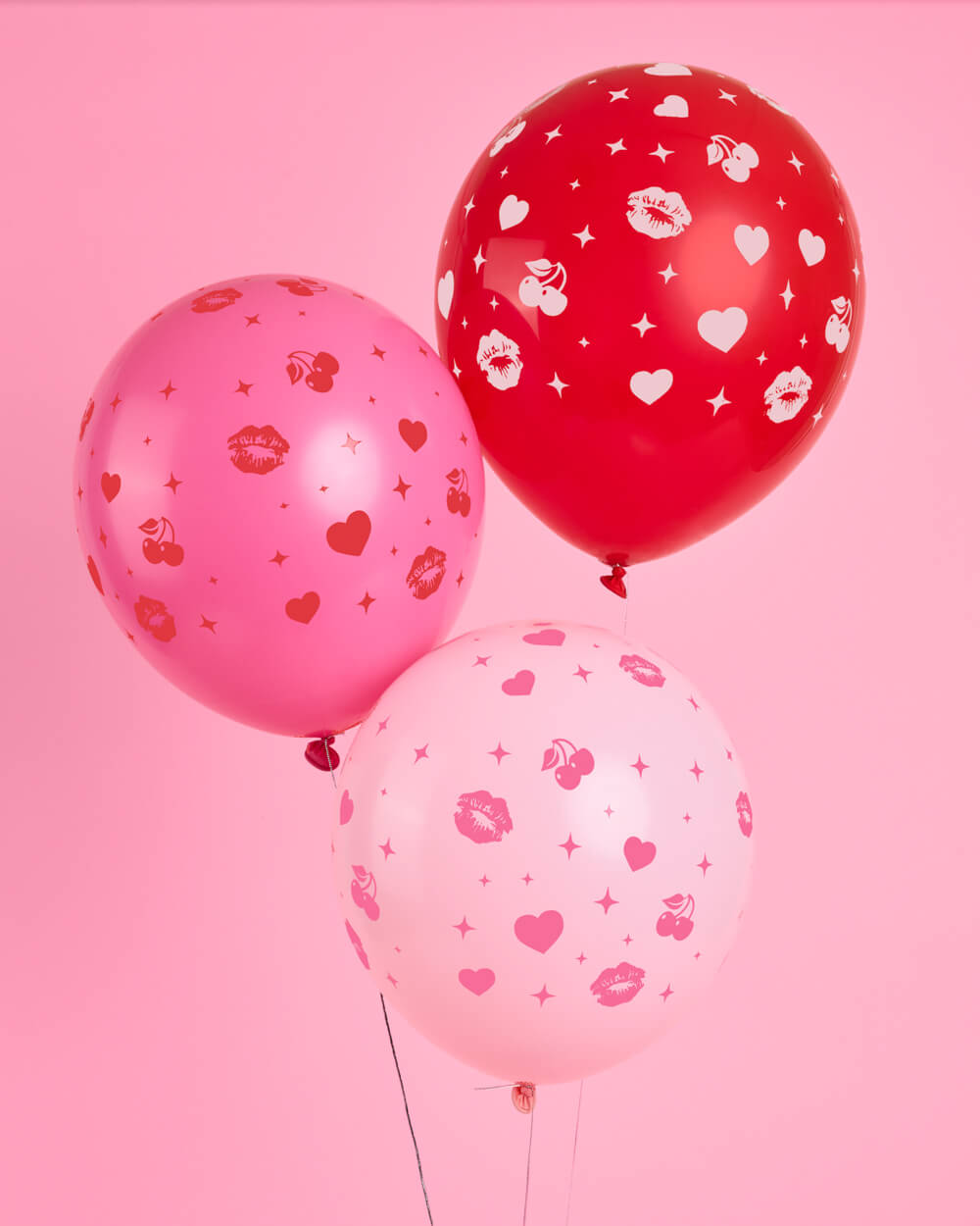 Lucky in Love Balloon Pack - 24 latex balloons