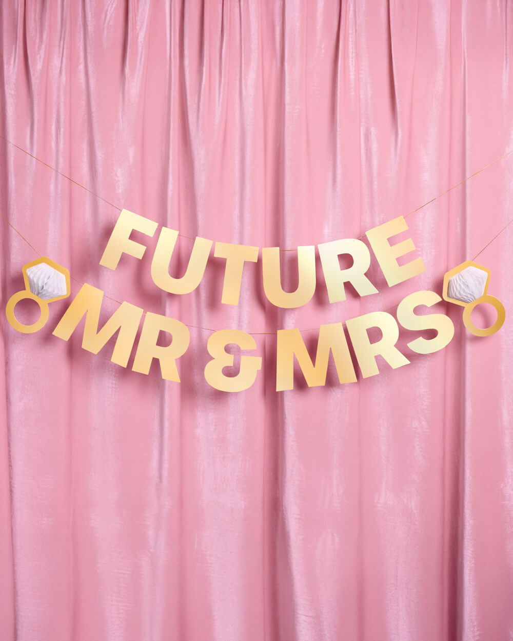 Future Mr & Mrs Banner - 3D paper banner